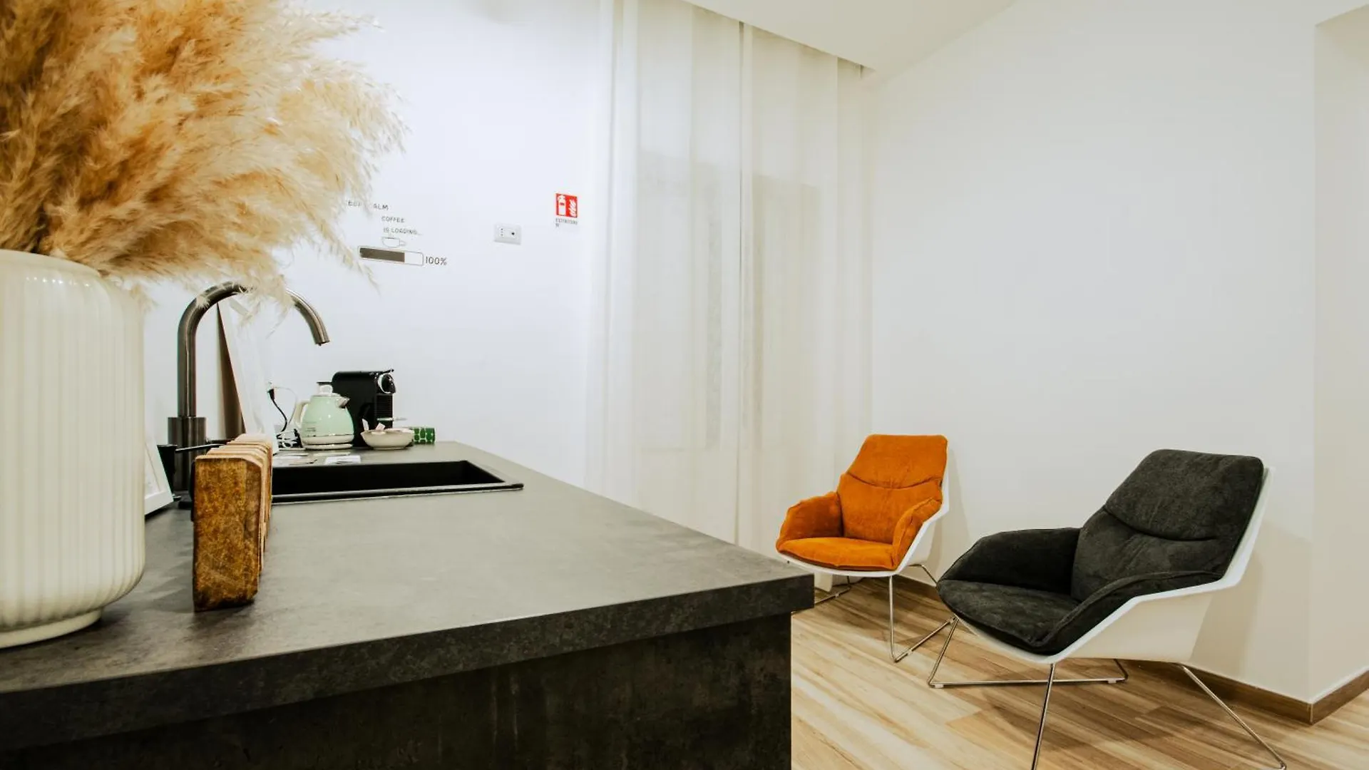 B&B Lara'S Home By I Borbone Naples Italy