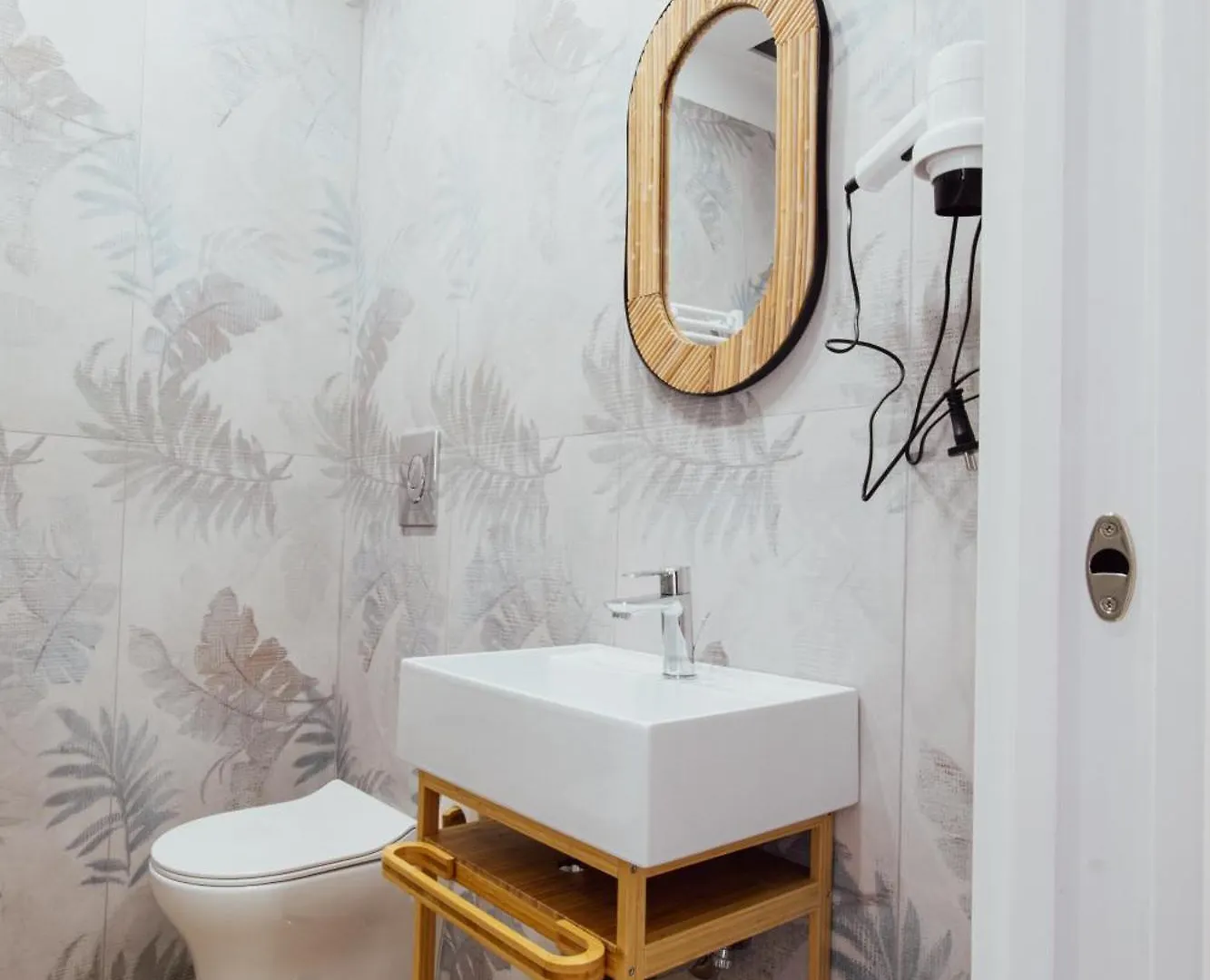 B&B Lara'S Home By I Borbone Naples Italy